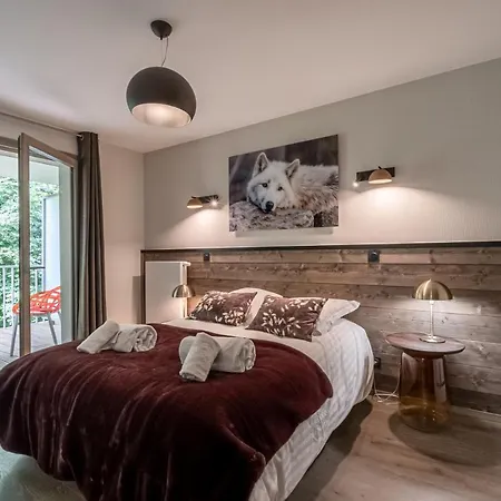 Apartment White Pearl *